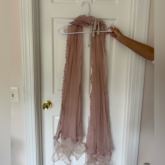 Farah Talib Aziz Pink Raw Silk Suit - Picture 5 of 6